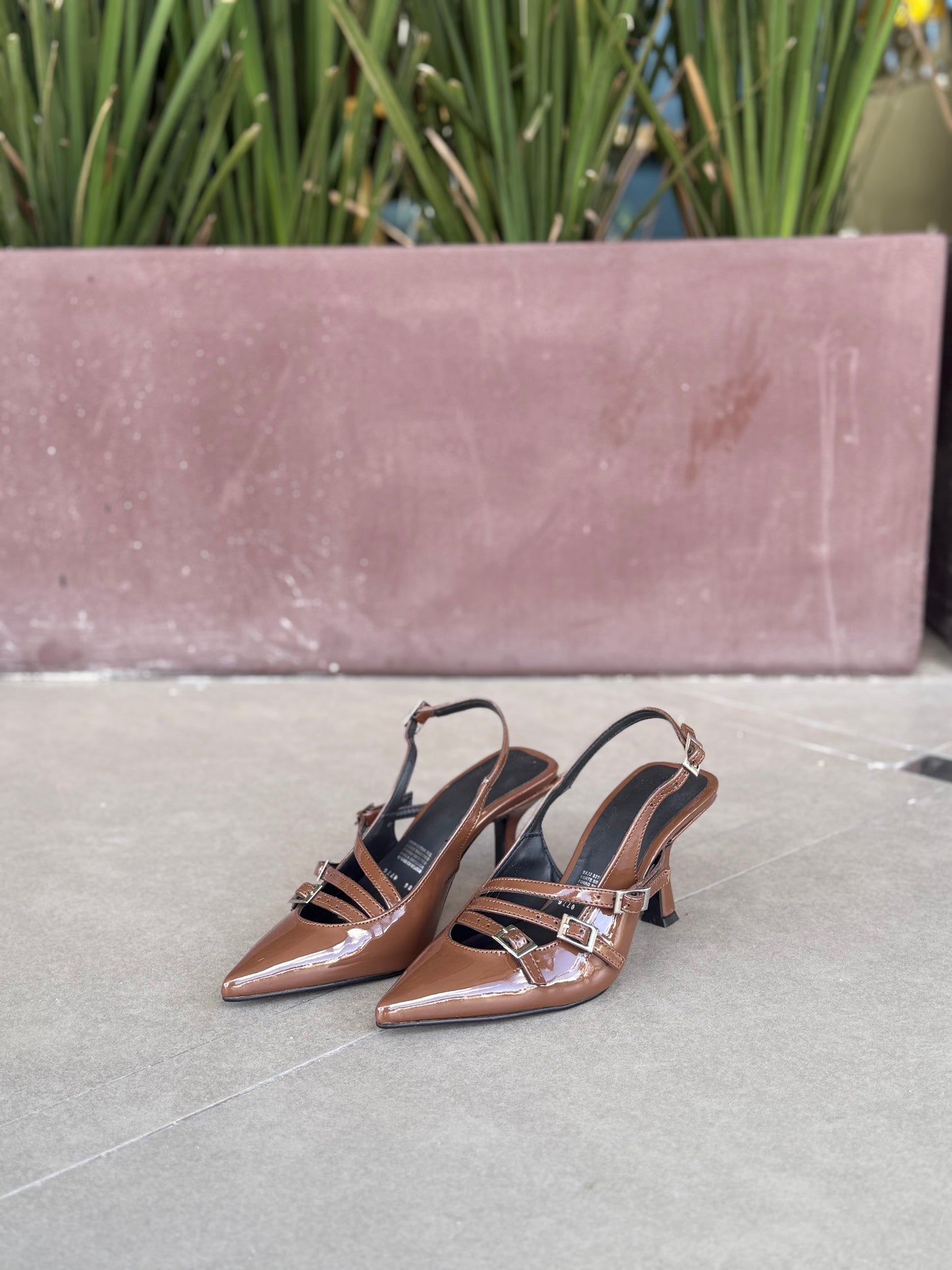 Km 88 Stiletto hebillas