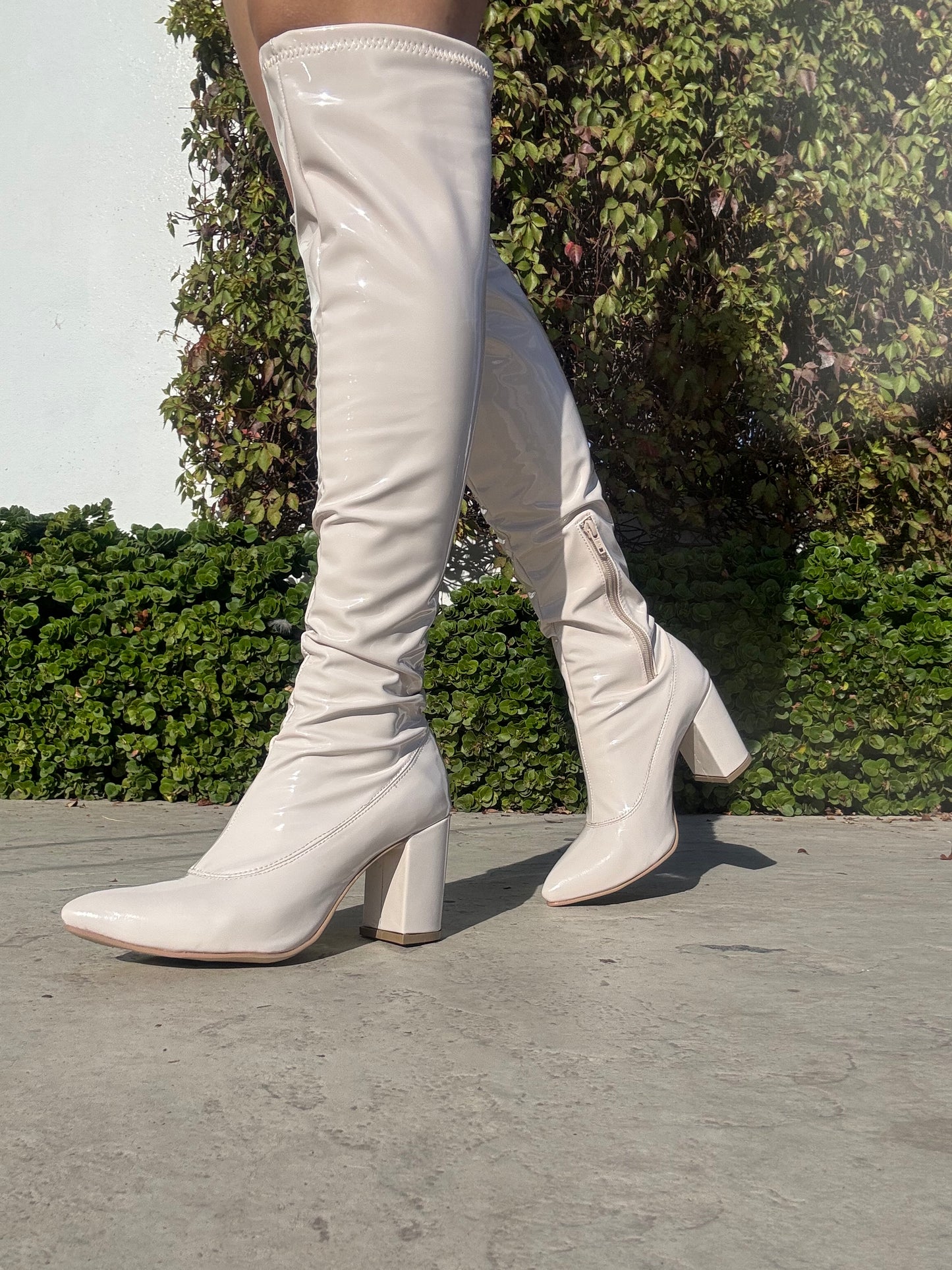 Mod. 700 bota charol