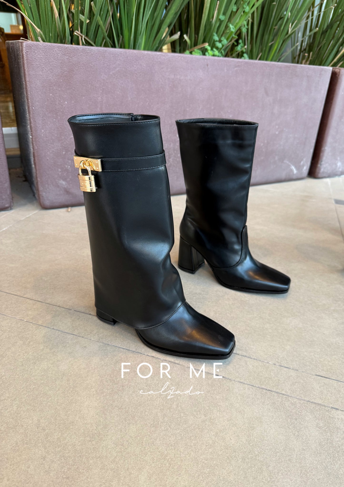Mod. 9765 Botin tacón cuadrado desmontable