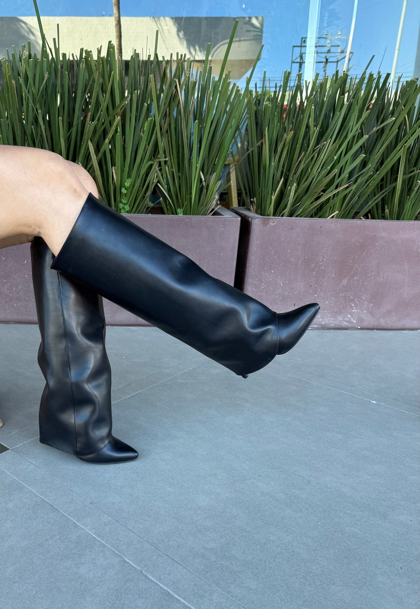 Mod. 1223 Bota larga de aguja desmontable