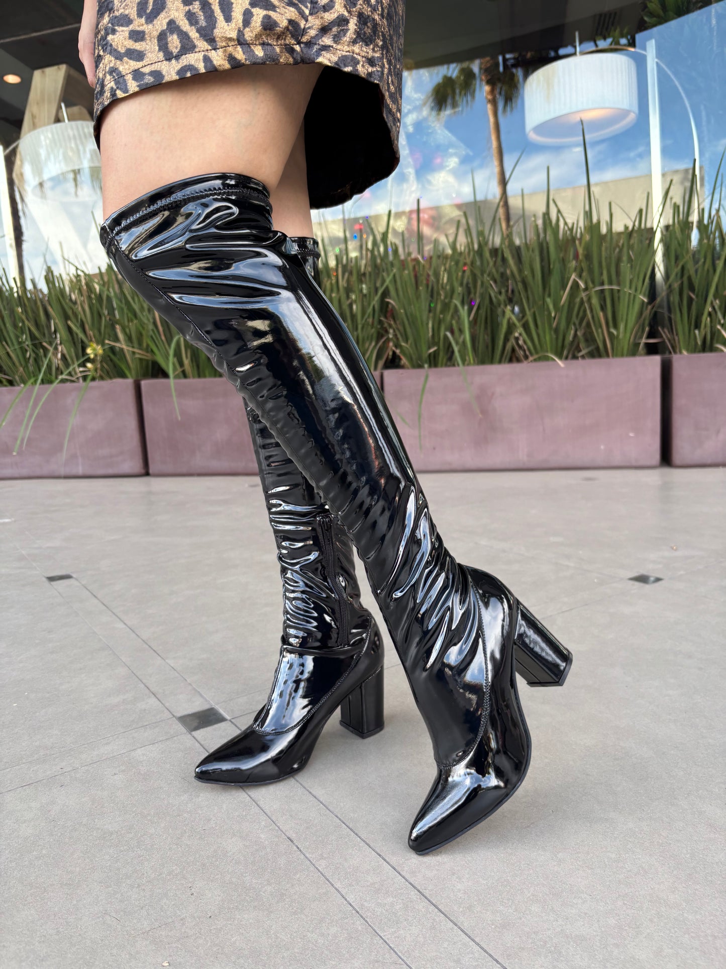 Mod. 700 bota charol