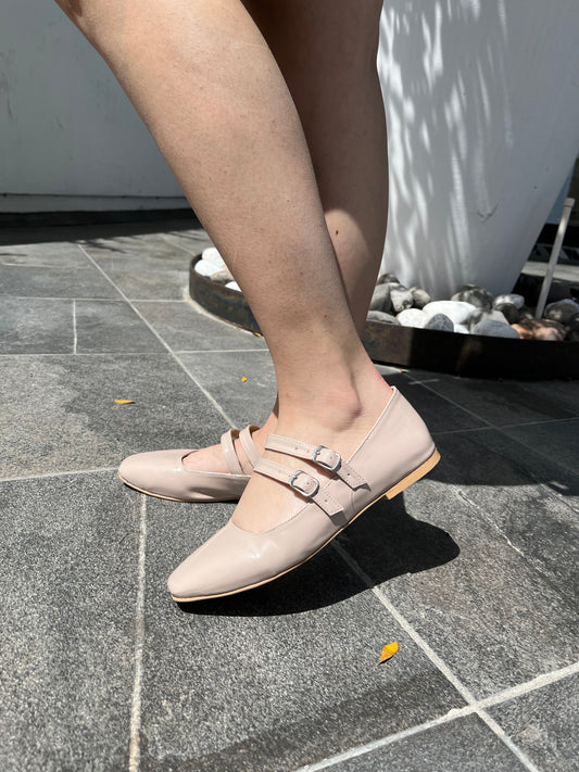 1201 Zapatito charol maquillaje