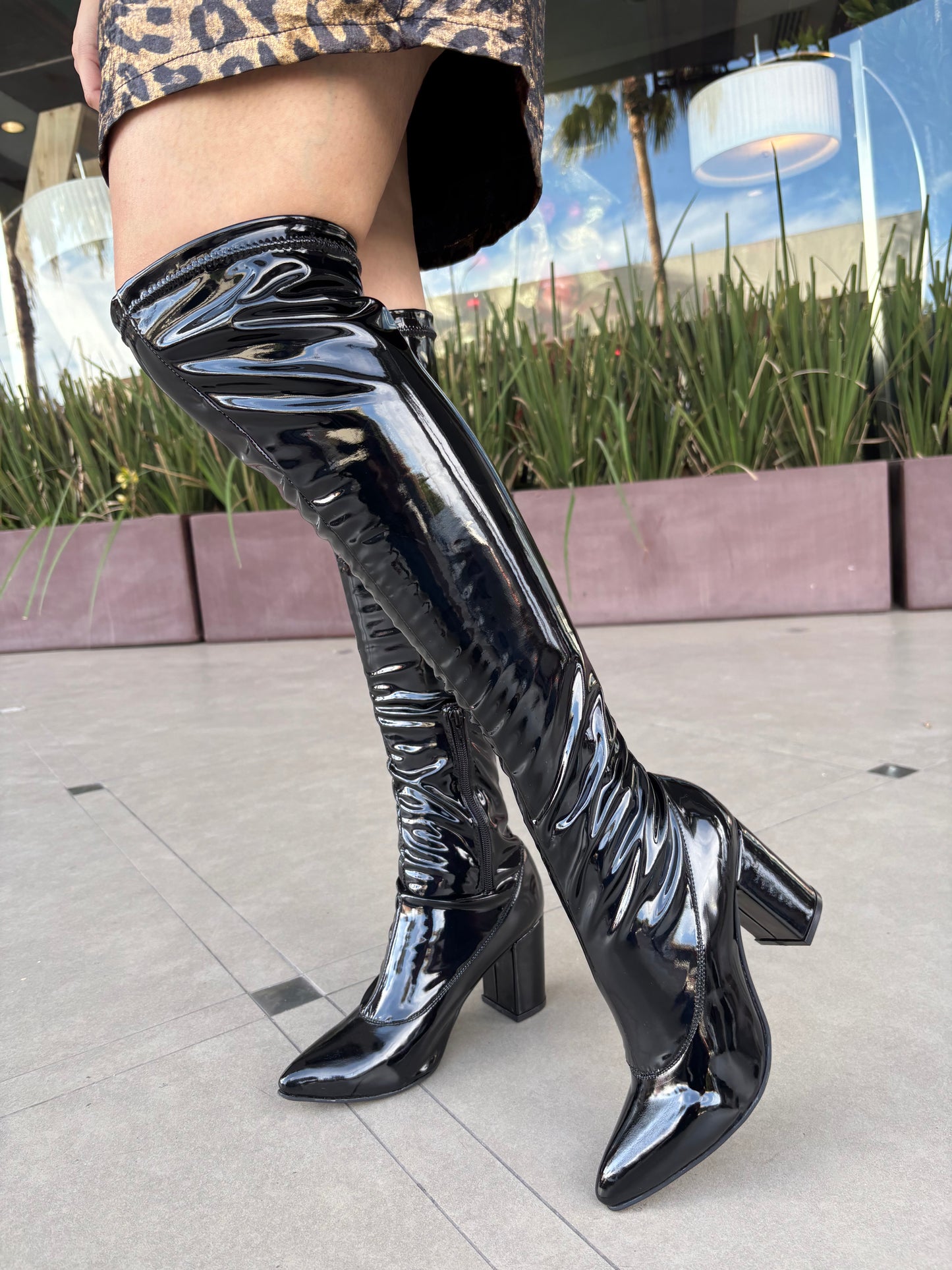 Mod. 700 bota charol