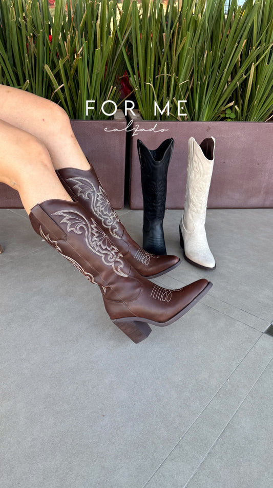 Texano 70. Bota vaquera grabado flor