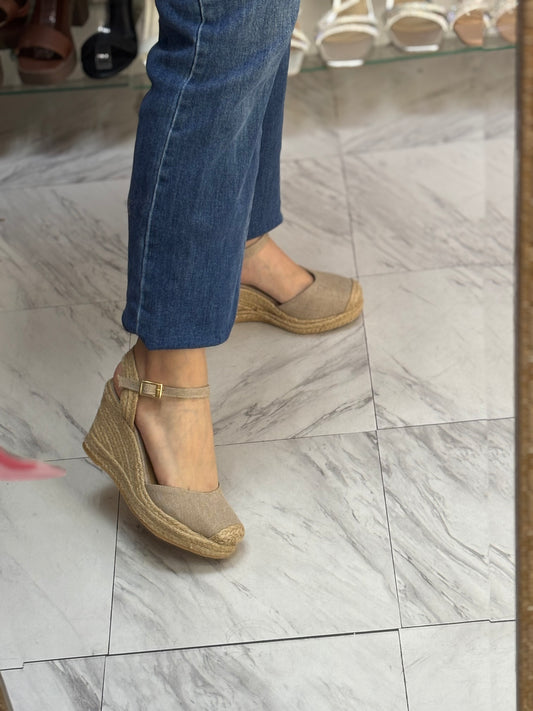 1318 alpargata cerrada de tacón
