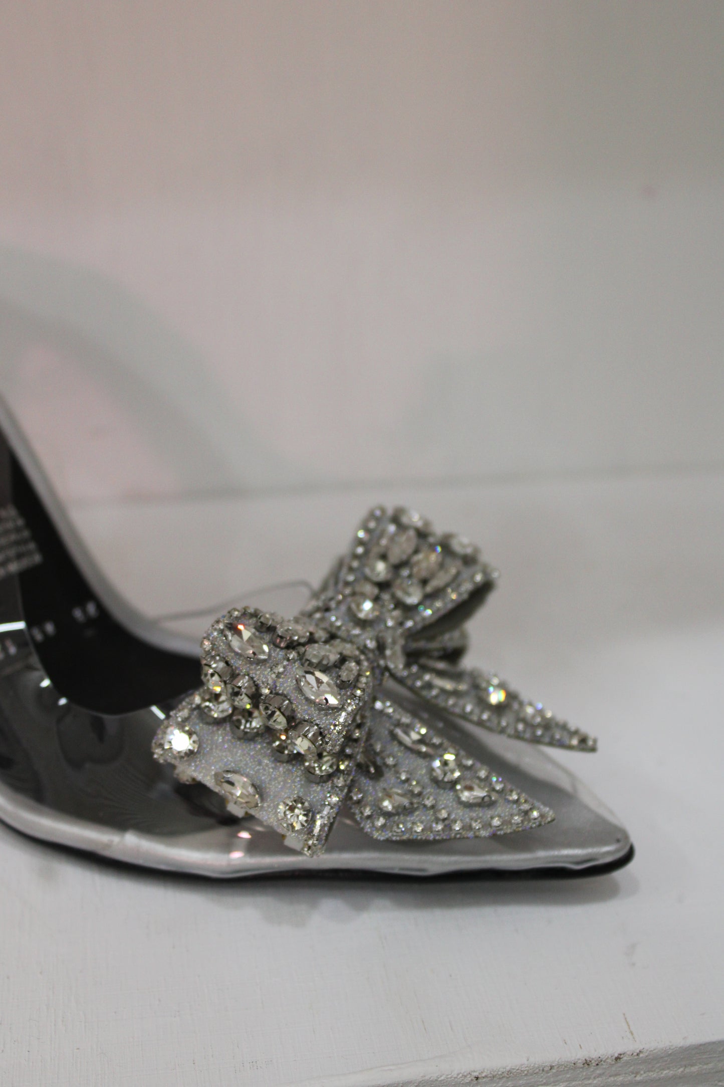 Km 85. Princesa cerrada con moño al frente